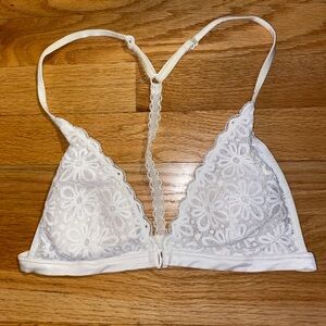 PINK by VS fronts clasp bralette